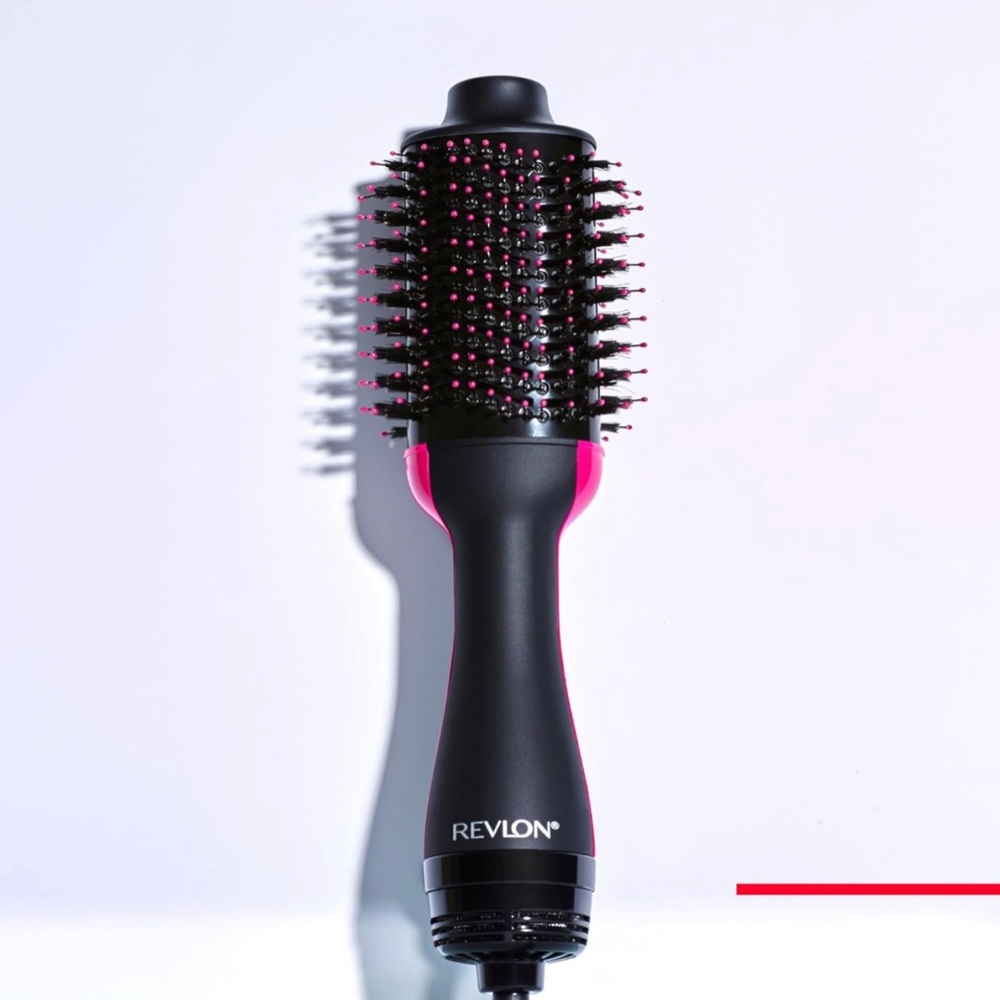 Revlon One-Step Volumizer Hair Dryer and Hot Air Brush (Blow Dry Brush)